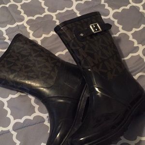 MICHAEL KORS rain boots